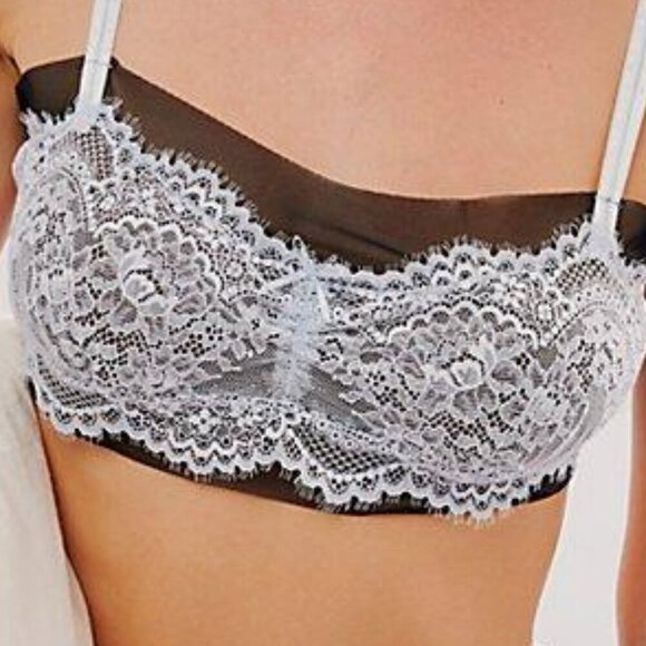 NWT Free People Intimately Sweet Escapes Black & Blue Lace Bralette - Picture 3 of 4